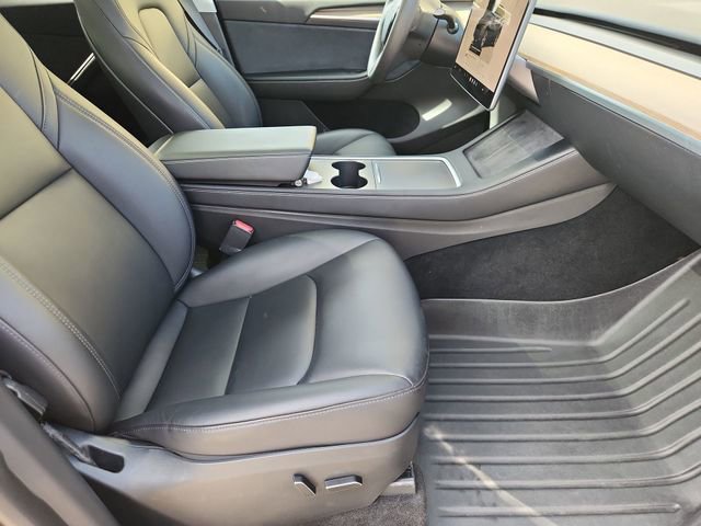 Used 2023 Tesla Model Y Performance AWD/4WD image 27