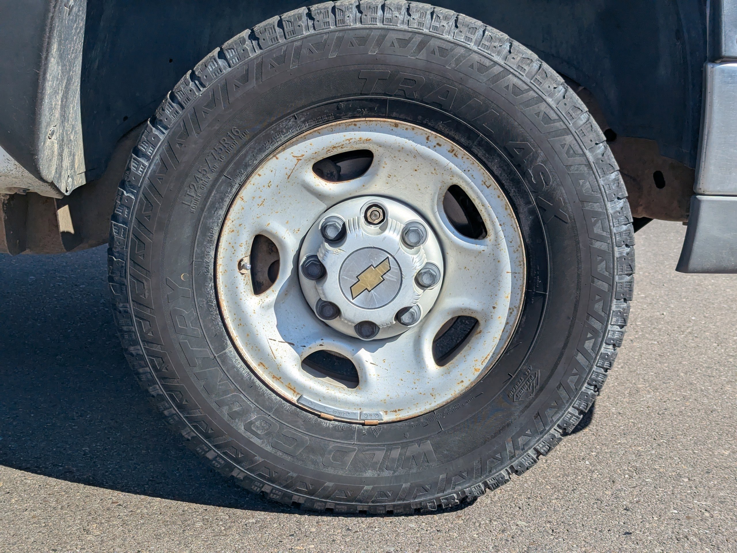 Used 2004 Chevrolet Silverado 2500 W/T image 33