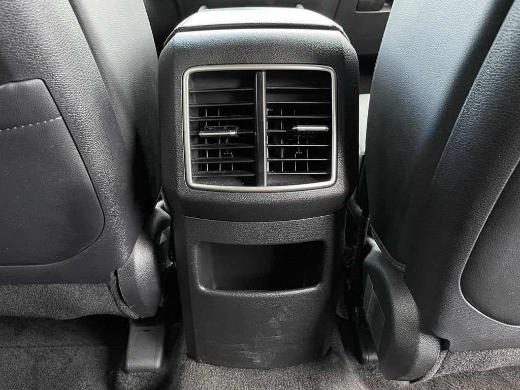Used 2025 Kia Sportage EX AWD/4WD image 38