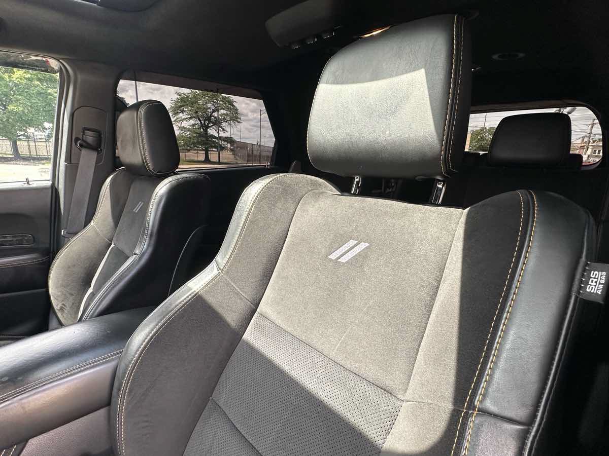 Used 2023 Dodge Durango R/T w/ Hemi Orange Plus Package AWD/4WD image 27