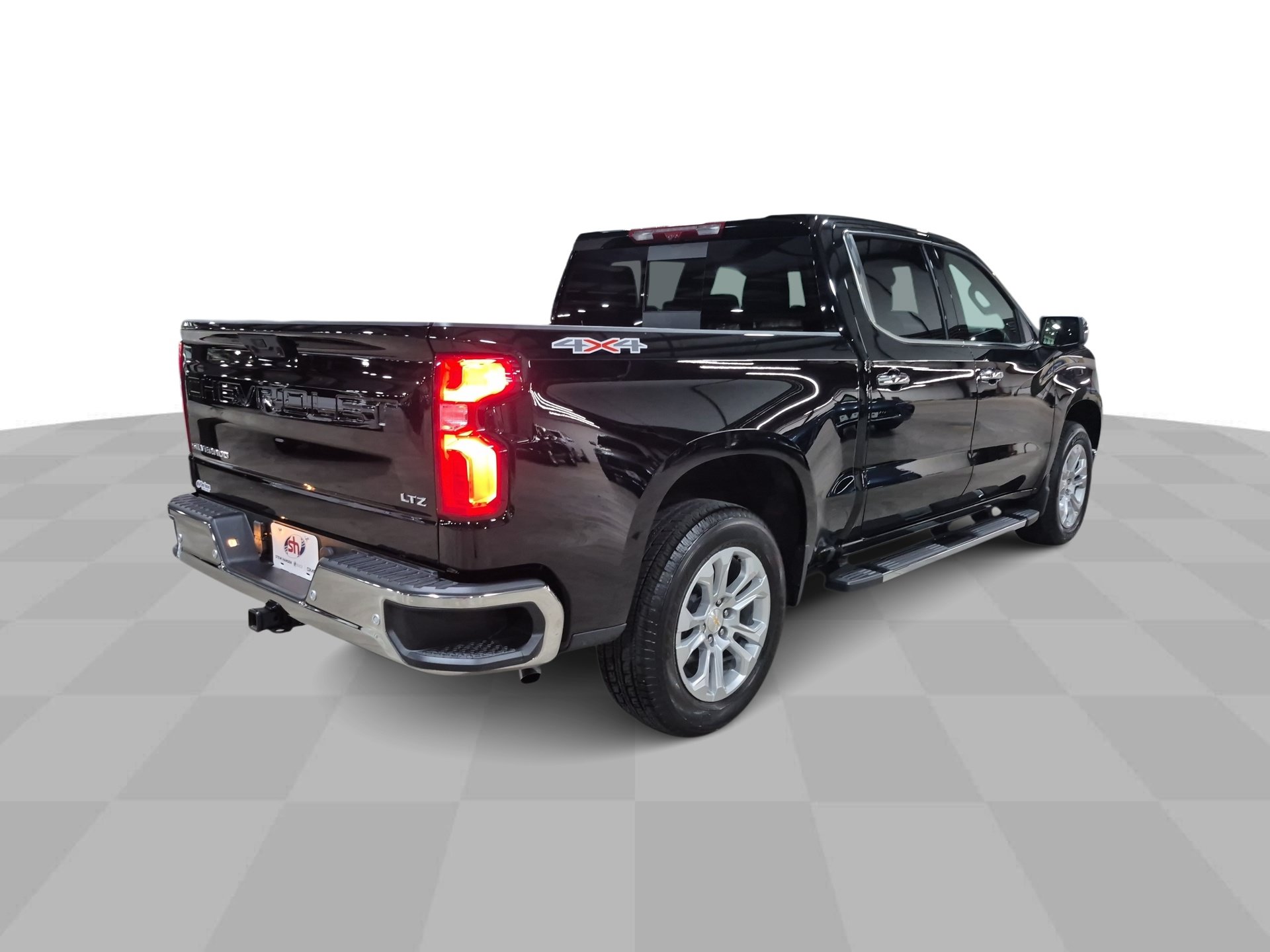 Certified 2026 Chevrolet Silverado 1500 LTZ w/ LTZ Premium Package AWD/4WD image 9