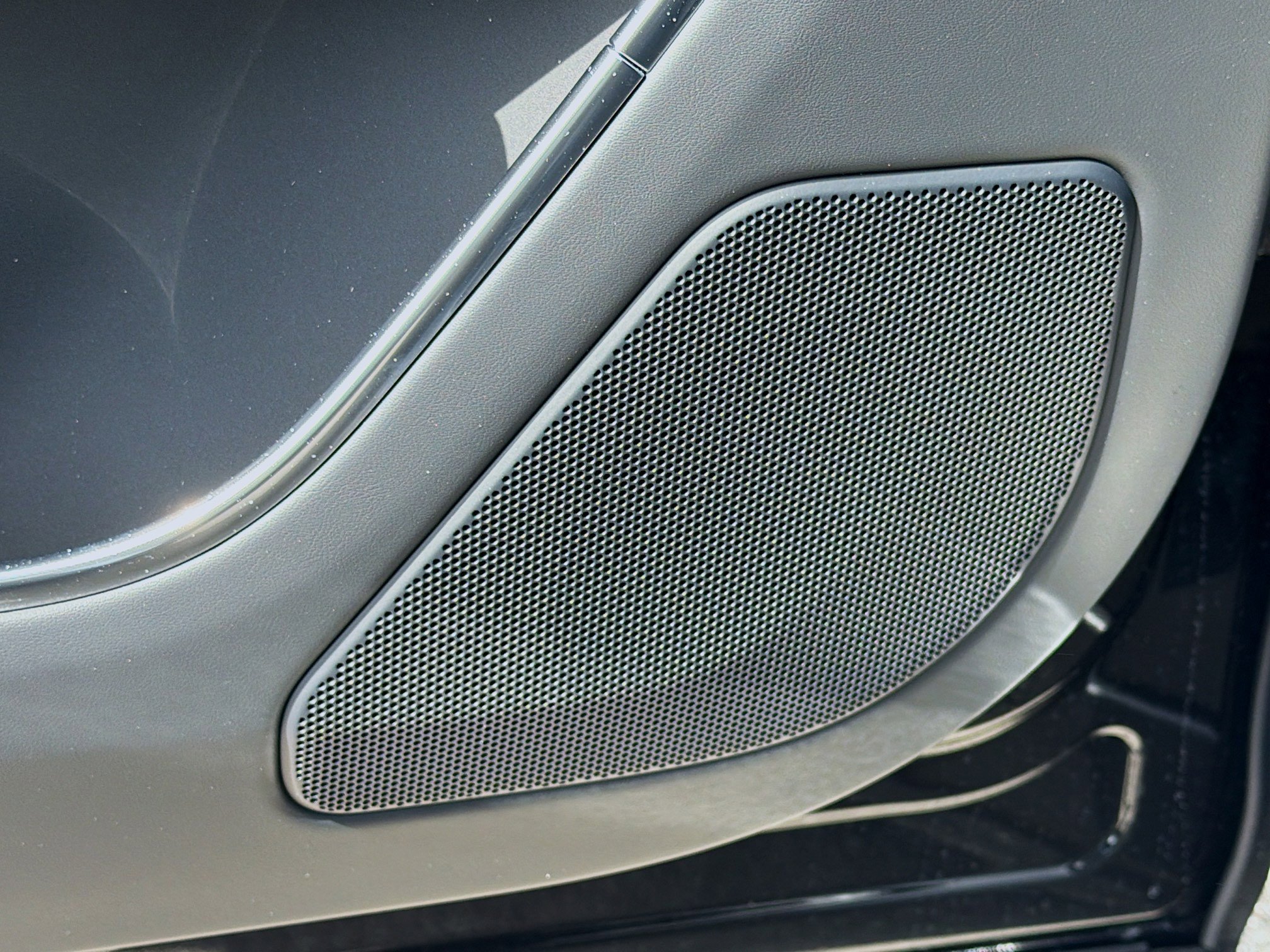 New 2026 Land Rover Range Rover SE image 25