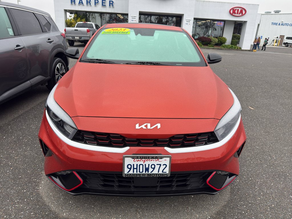 Used 2023 Kia Forte GT-Line w/ GT-Line Premium Package FWD image 2