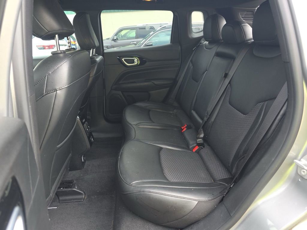 Used 2022 Jeep Compass Altitude image 14
