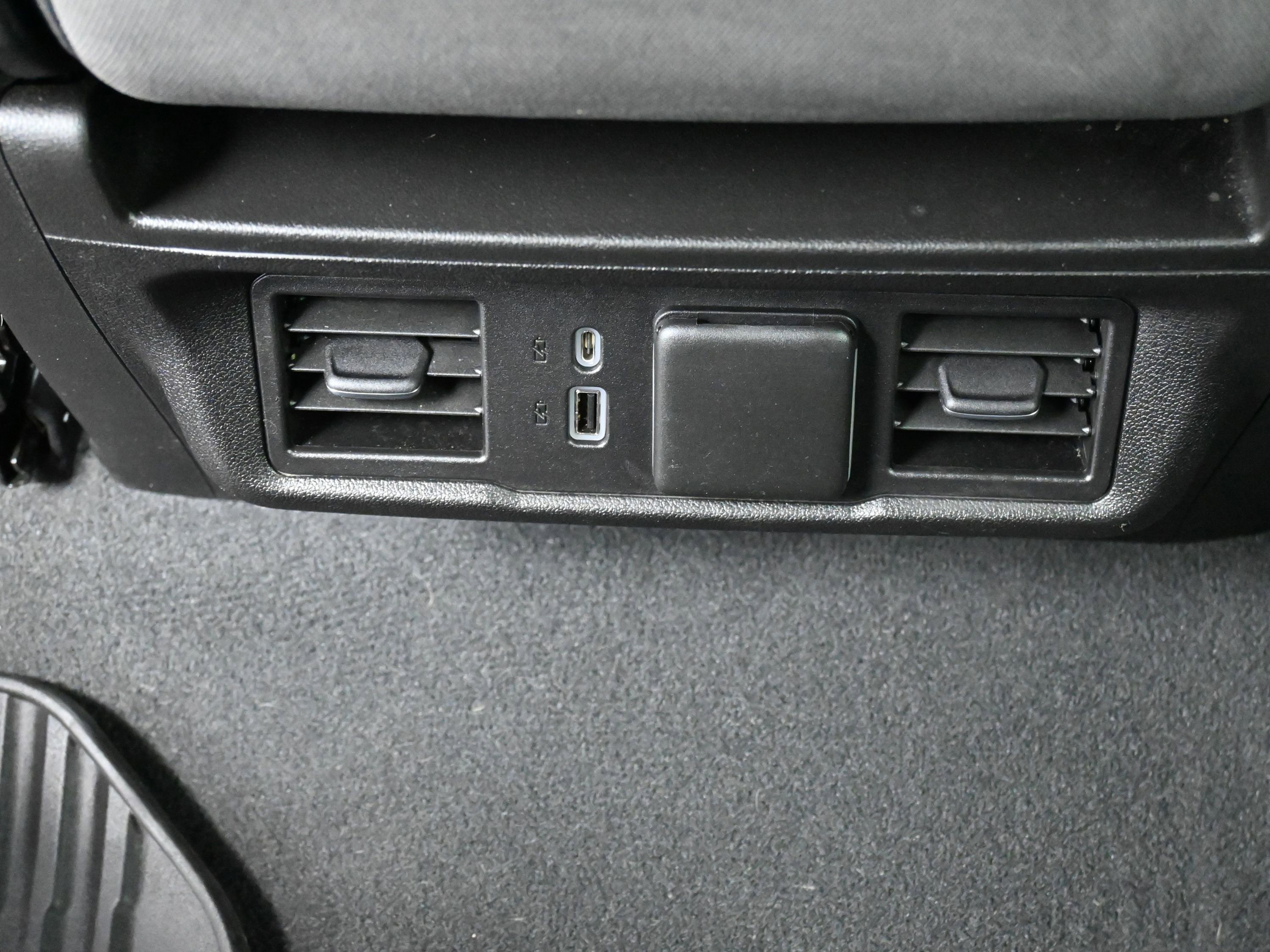 Used 2022 GMC Sierra 1500 Elevation image 21