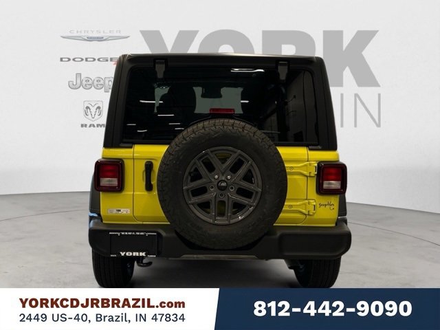 Used 2024 Jeep Wrangler Sport S image 6