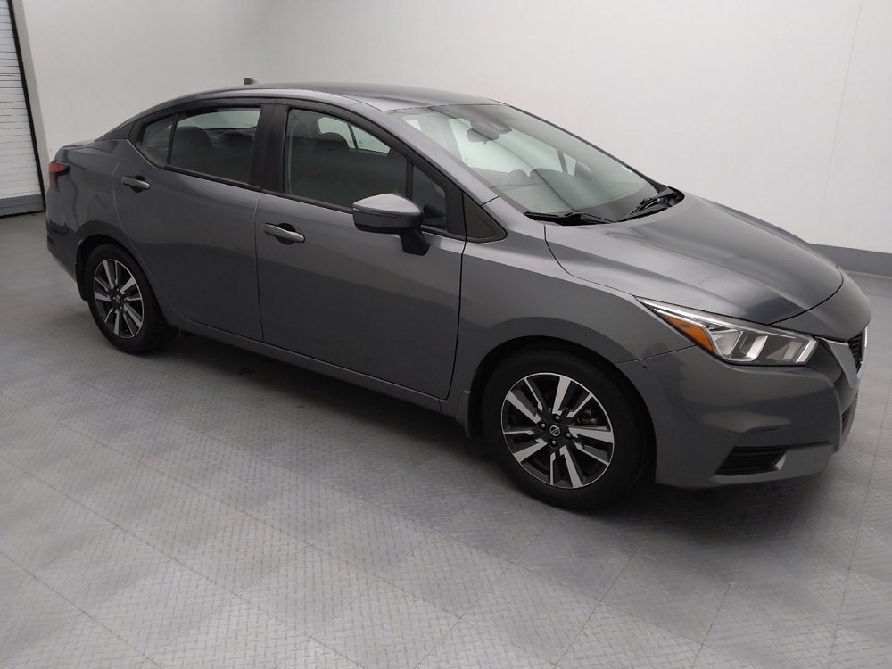 Used 2021 Nissan Versa SV image 11