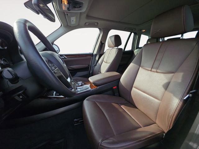 Used 2017 BMW X3 sDrive28i image 9