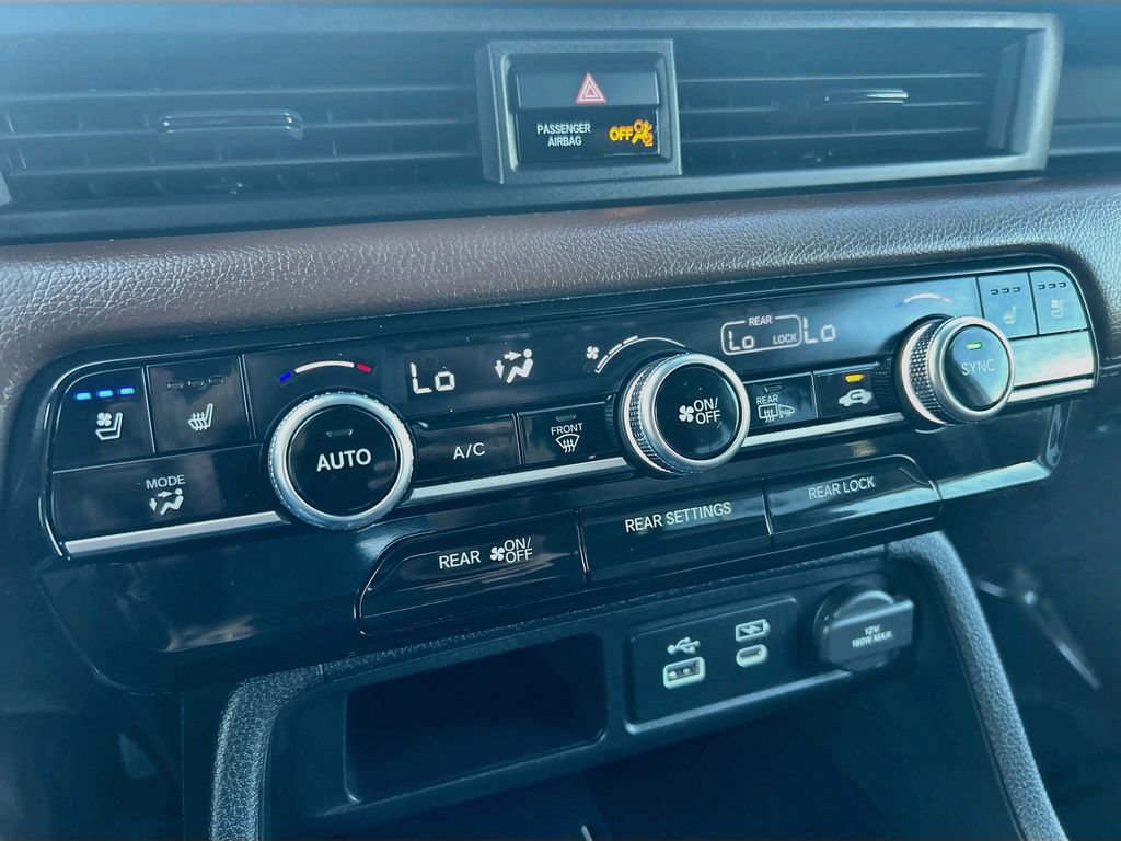 Certified 2024 Honda Pilot Elite image 16