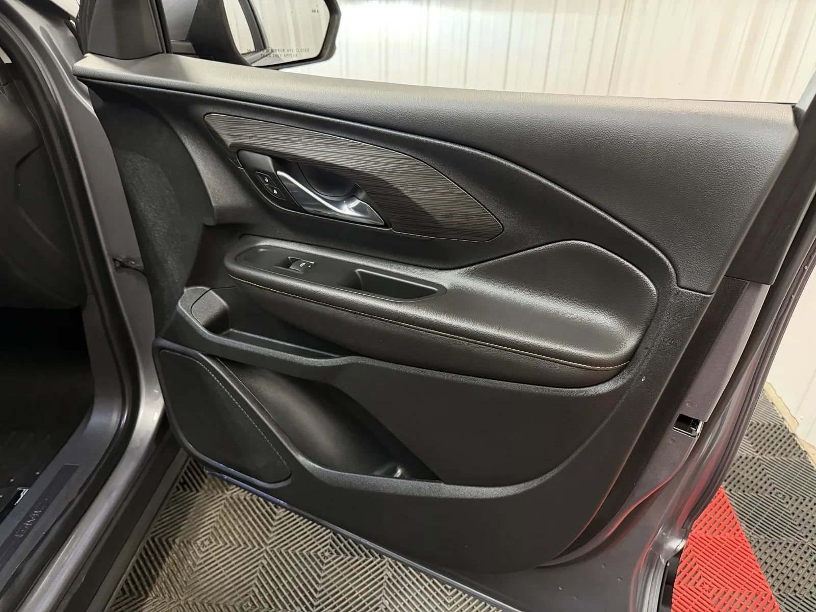 Used 2021 GMC Terrain SLT FWD image 43