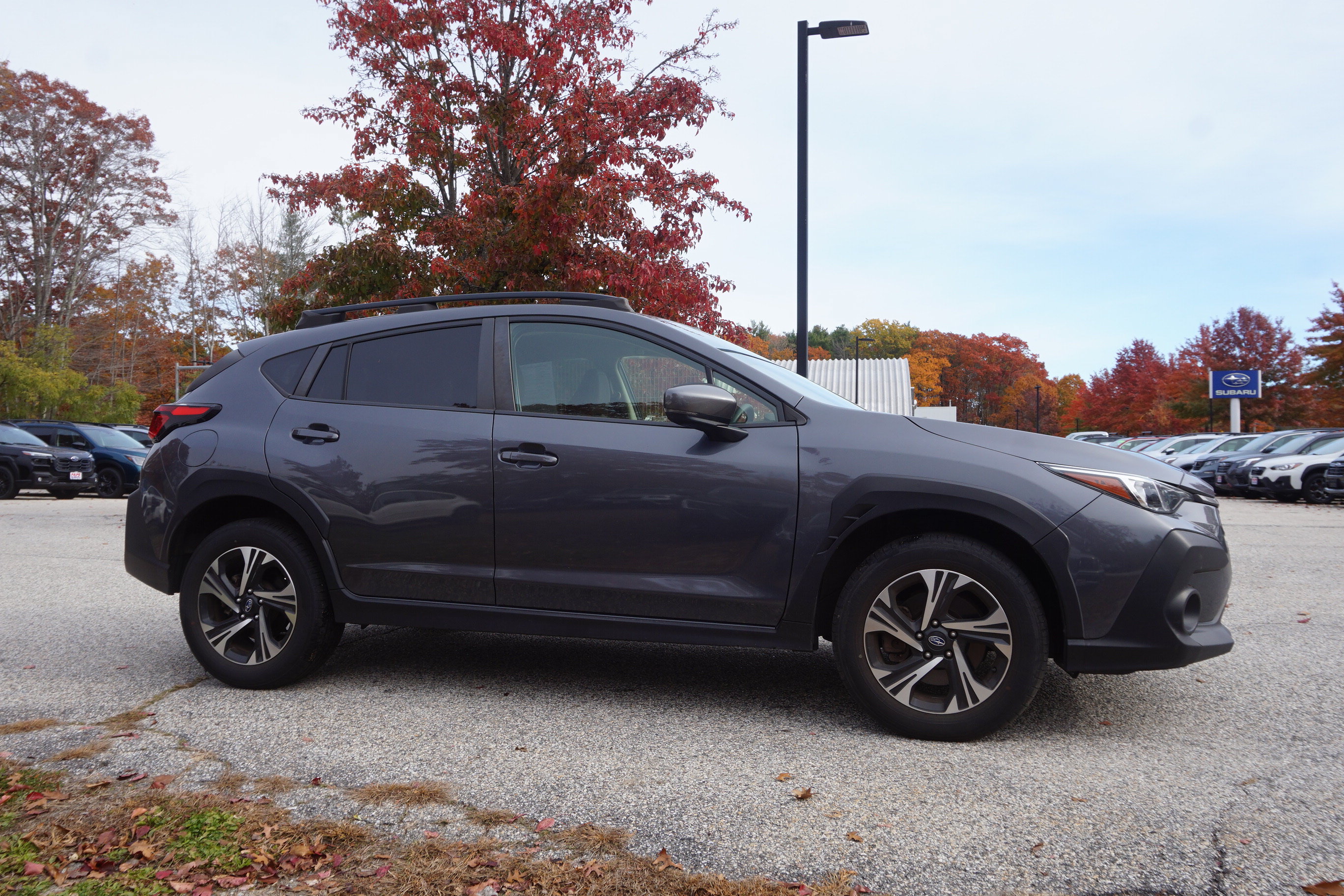 Used 2024 Subaru Crosstrek 2.0i Premium AWD/4WD image 4