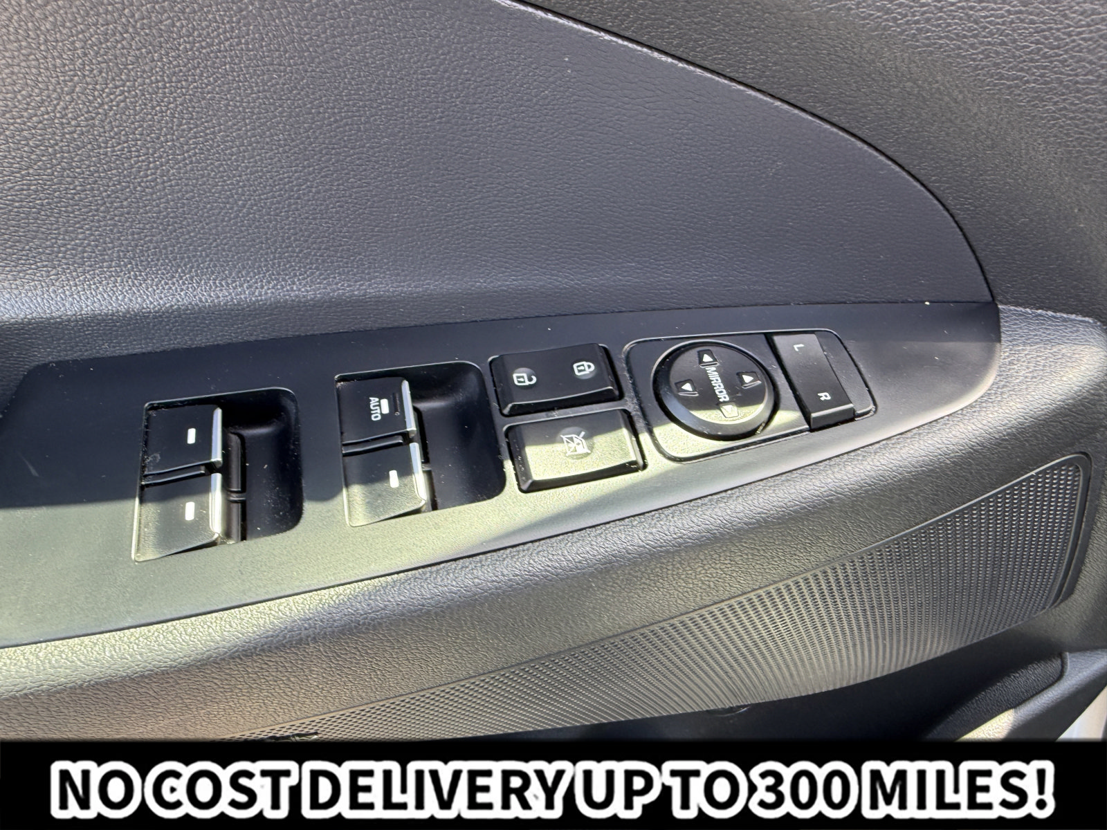 Used 2020 Hyundai Tucson Ultimate w/ Cargo Package AWD/4WD image 18