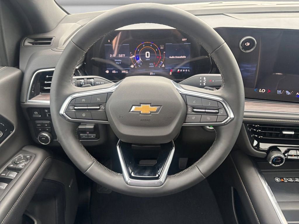 New 2025 Chevrolet Suburban Premier AWD/4WD image 12