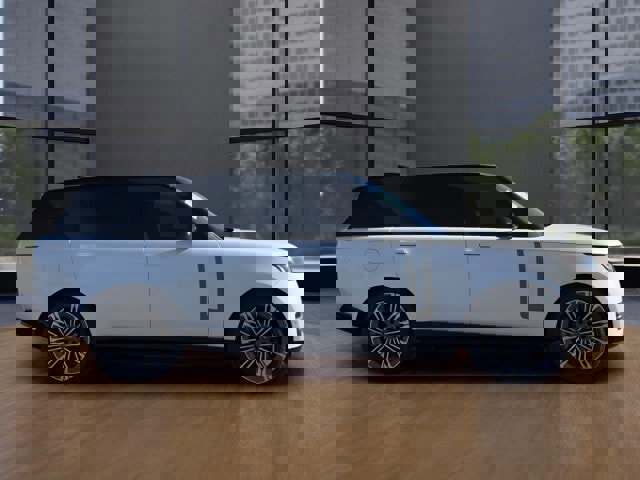 Used 2024 Land Rover Range Rover Long Wheelbase SE image 6