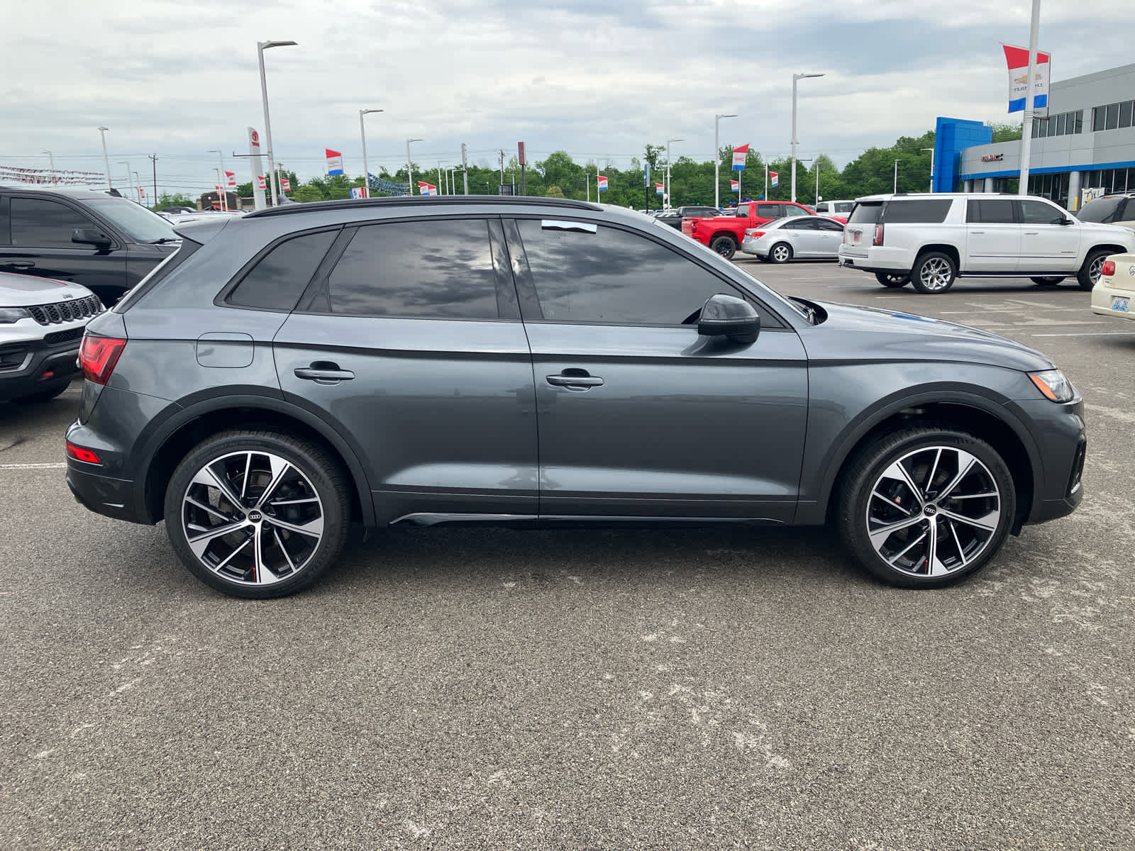Used 2022 Audi SQ5 Premium Plus AWD/4WD image 8
