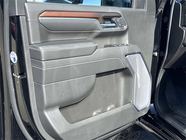 New 2026 GMC Sierra 2500 Denali w/ Denali Reserve Package image 14