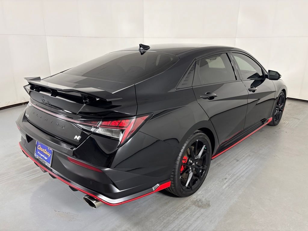 Used 2025 Hyundai Elantra N FWD image 8