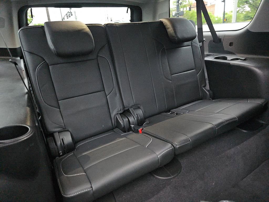 Used 2019 Chevrolet Suburban Premier image 17