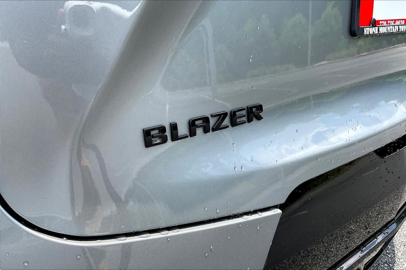 Used 2023 Chevrolet Blazer RS w/ Enhanced Convenience Package FWD image 19