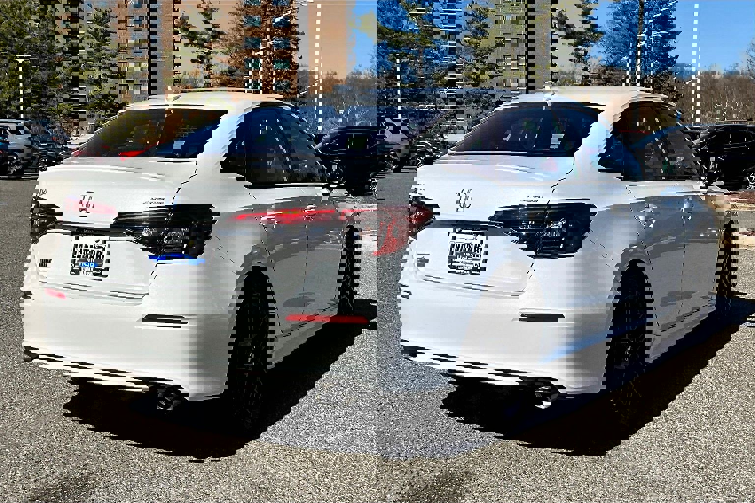 Used 2023 Honda Civic Sport image 2