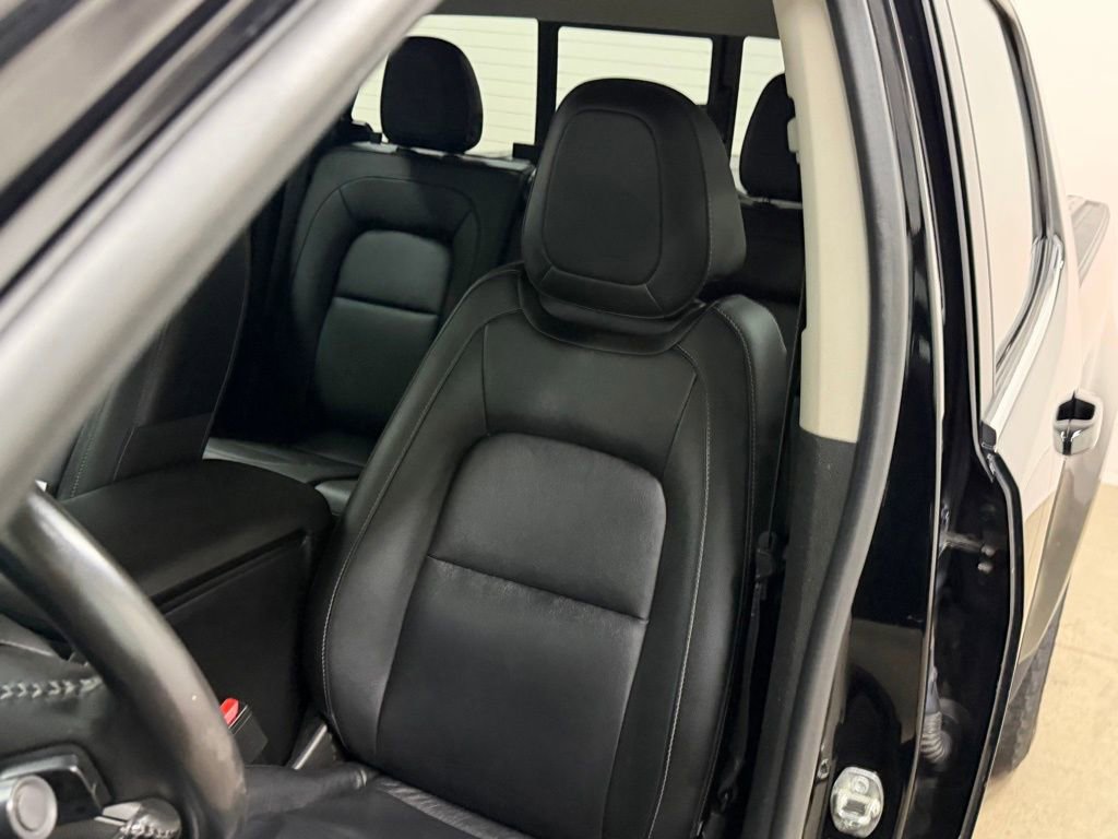 Used 2016 Chevrolet Colorado LT image 40