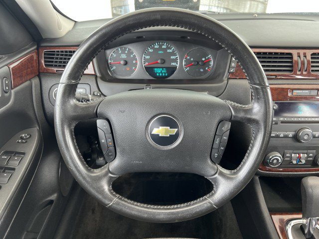 Used 2011 Chevrolet Impala LT image 19