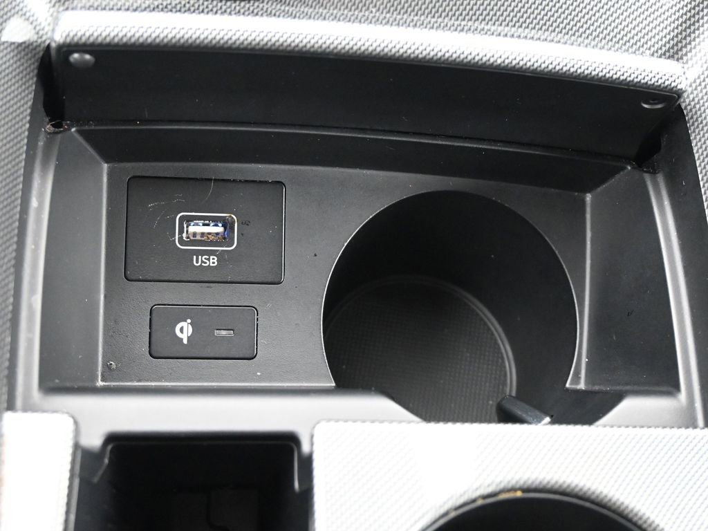 Used 2023 Hyundai Santa Fe SEL image 35