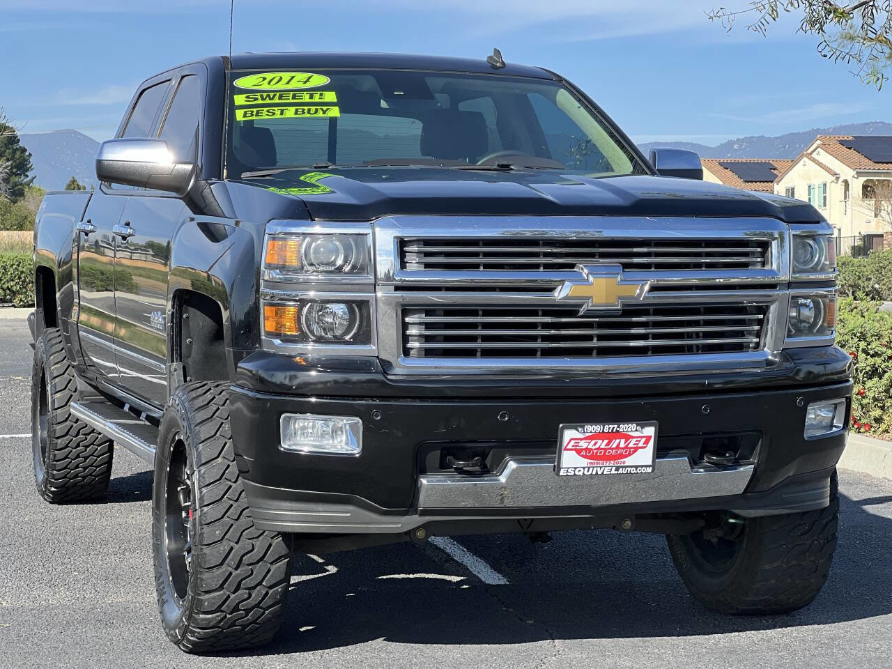 Used 2014 Chevrolet Silverado 1500 High Country w/ High Country Premium Package image 6