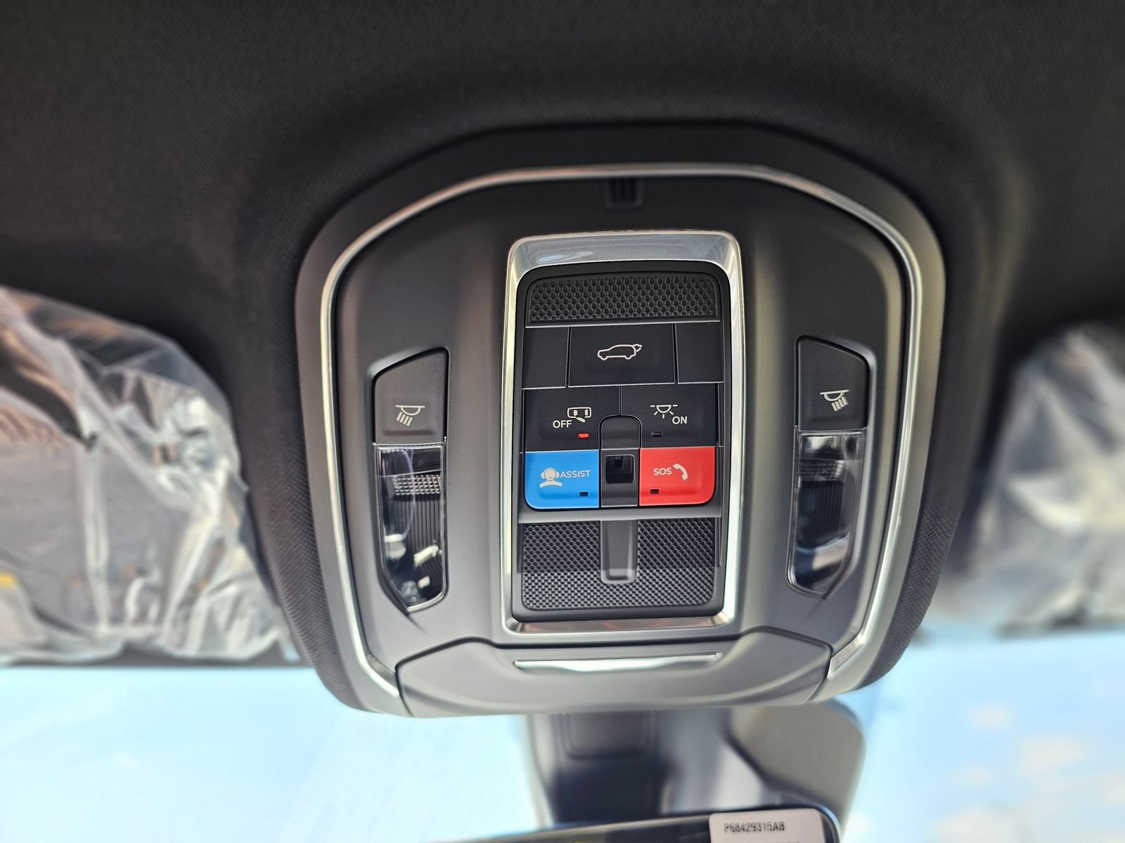 New 2026 Jeep Grand Cherokee Altitude RWD image 17