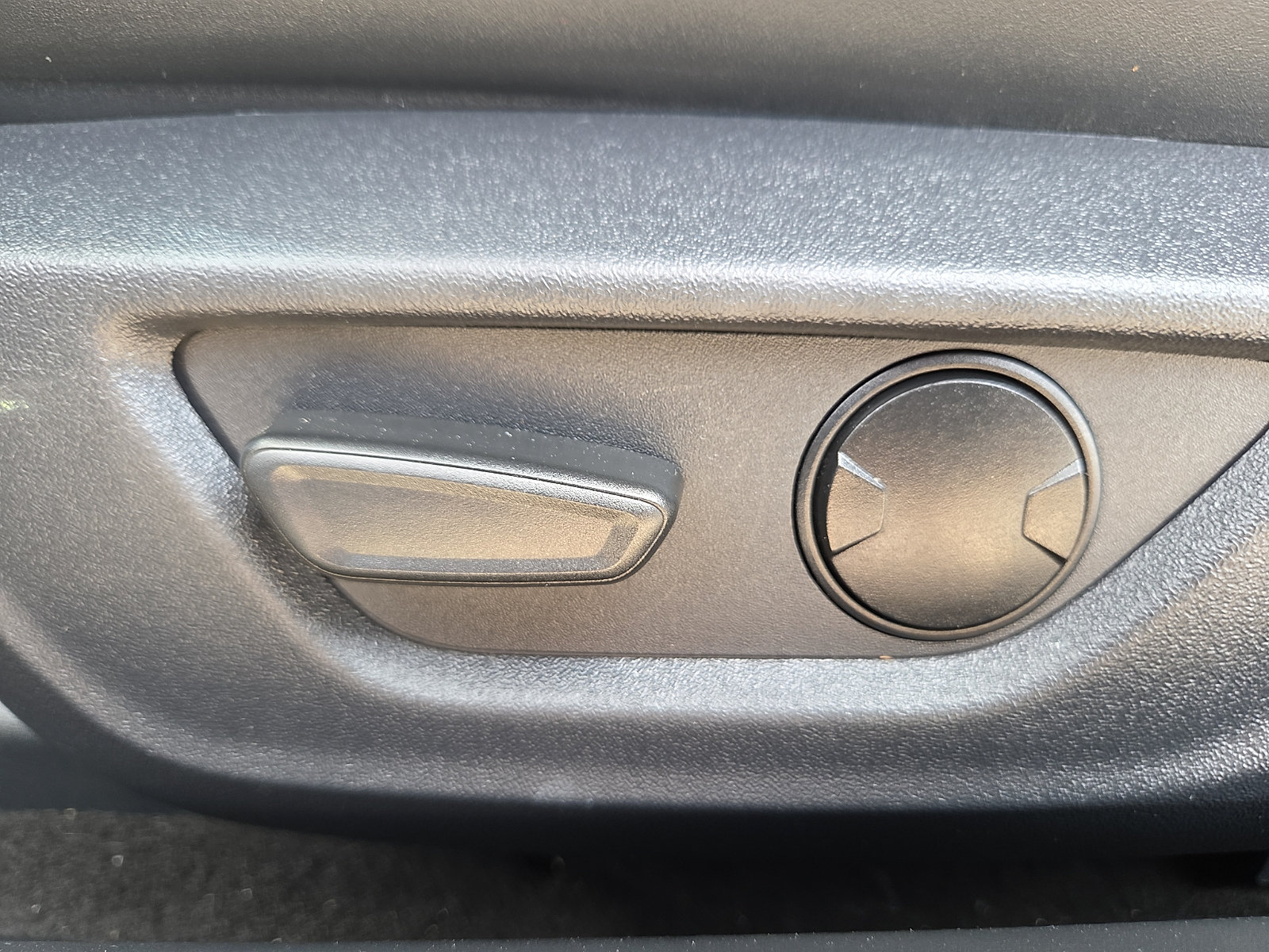 Used 2025 Ford Mustang GT Premium RWD image 14