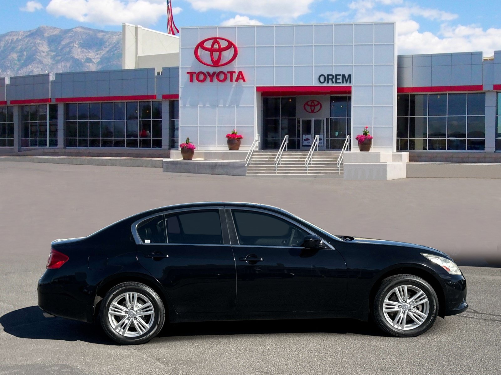 Used 2013 INFINITI G37 x Sedan w/ Premium Pkg AWD/4WD image 3