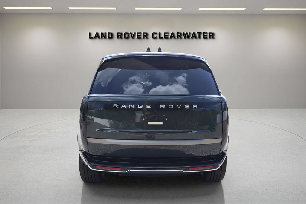 New 2026 Land Rover Range Rover Long Wheelbase SE AWD/4WD image 4