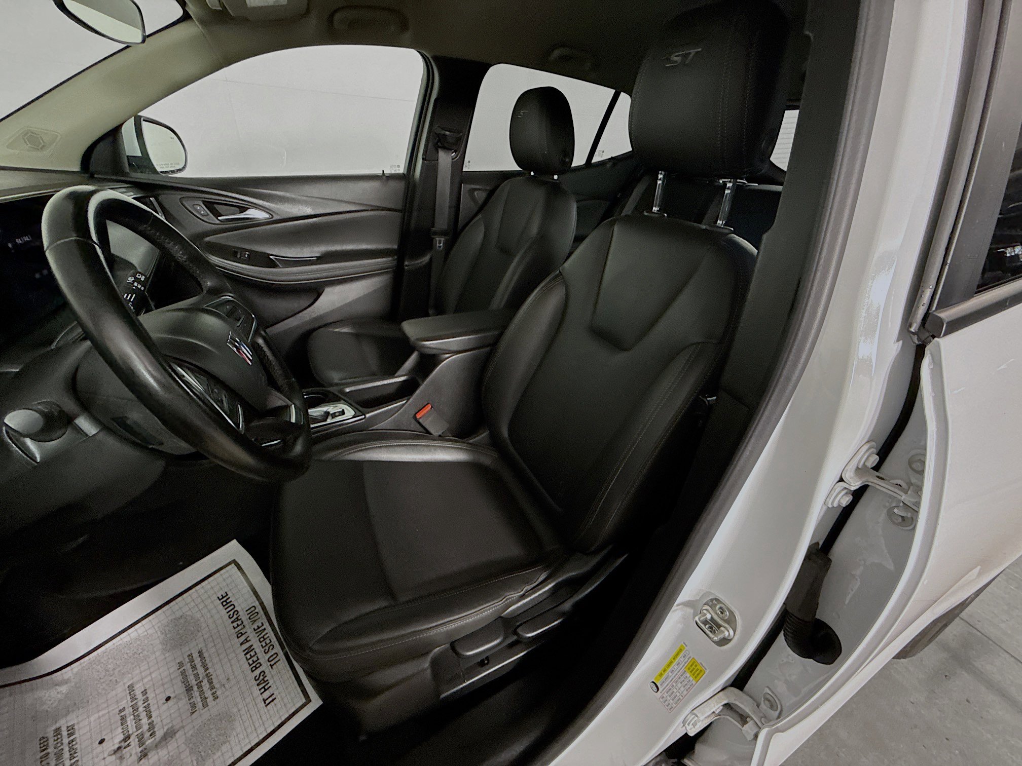 Used 2024 Buick Encore GX Sport Touring AWD/4WD image 24