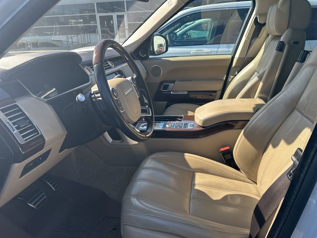 Used 2015 Land Rover Range Rover Supercharged image 9