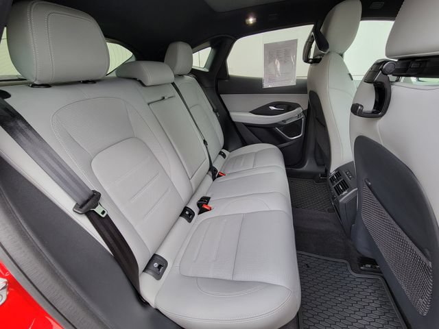 Used 2024 Jaguar E-PACE R-Dynamic SE AWD/4WD image 19