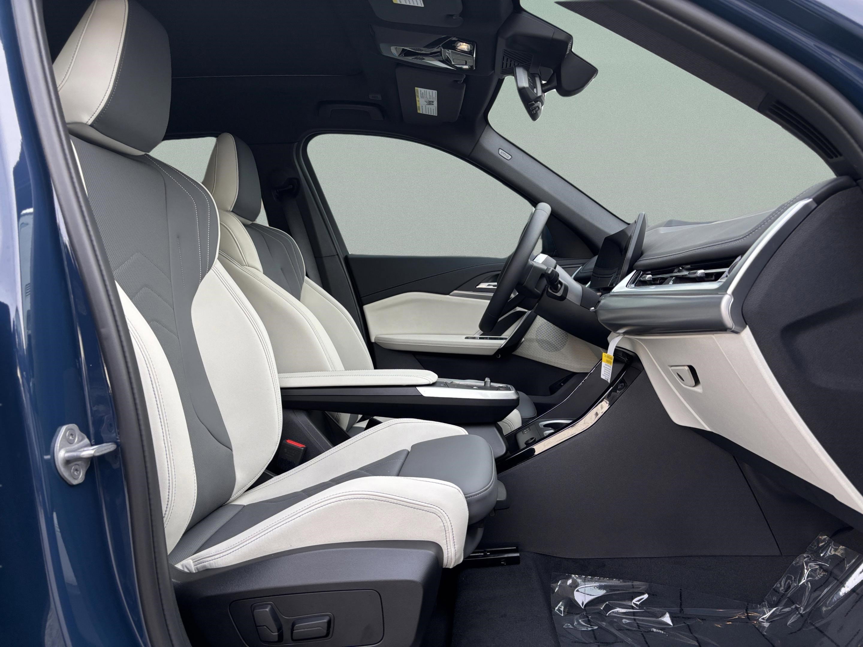 Used 2026 BMW X1 xDrive28i image 22