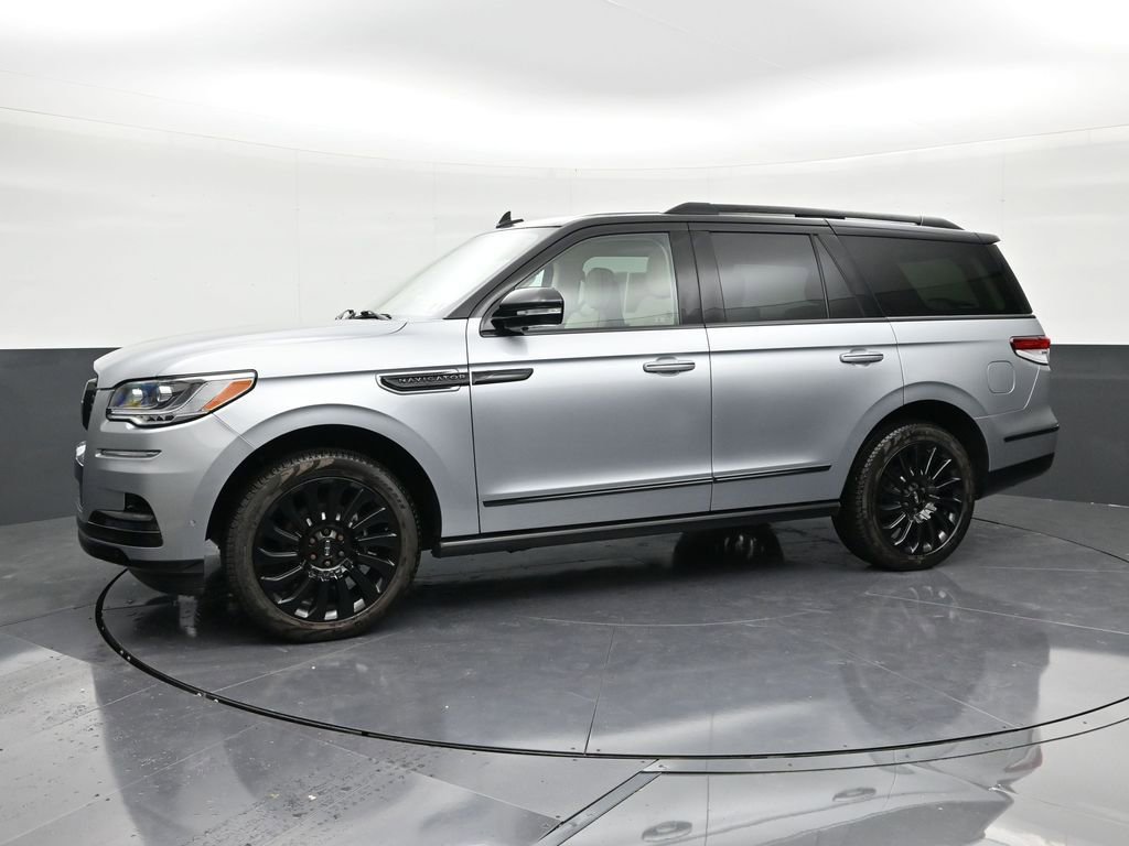 Used 2023 Lincoln Navigator Black Label image 7