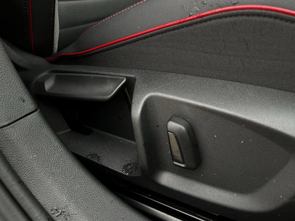 Used 2024 Volkswagen GTI Autobahn FWD image 30