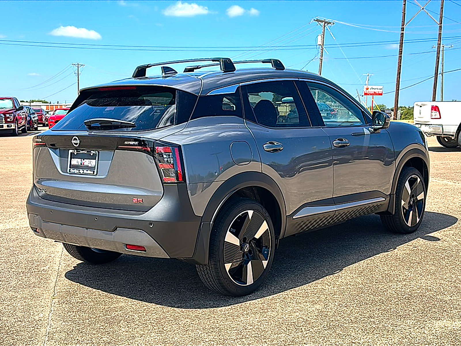 Certified 2025 Nissan Kicks SR FWD image 7
