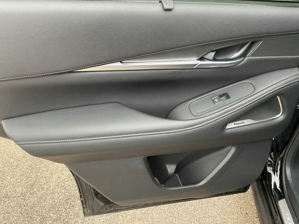 New 2026 INFINITI QX60 Luxe w/ Cargo Package FWD image 26
