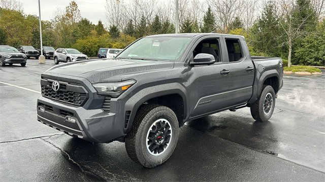 New 2025 Toyota Tacoma TRD Off-Road w/ TRD Off Road Premium Package image 2