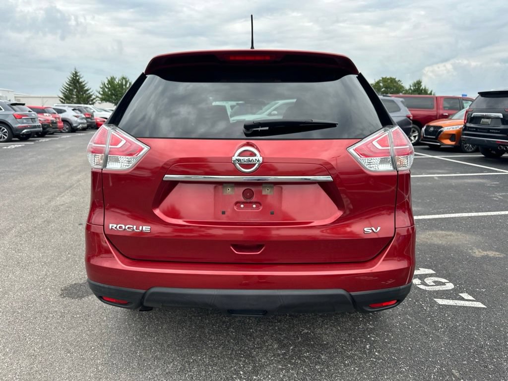 Used 2016 Nissan Rogue SV FWD image 8