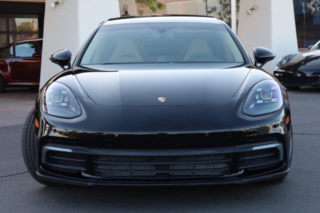 Used 2017 Porsche Panamera image 7
