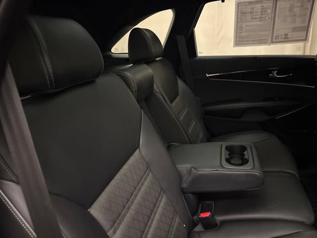 Used 2019 Kia Sorento SX AWD/4WD image 23