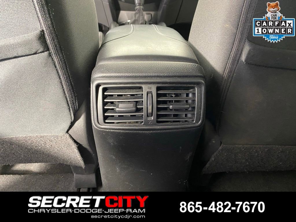 Used 2019 Nissan Rogue SV AWD/4WD image 21