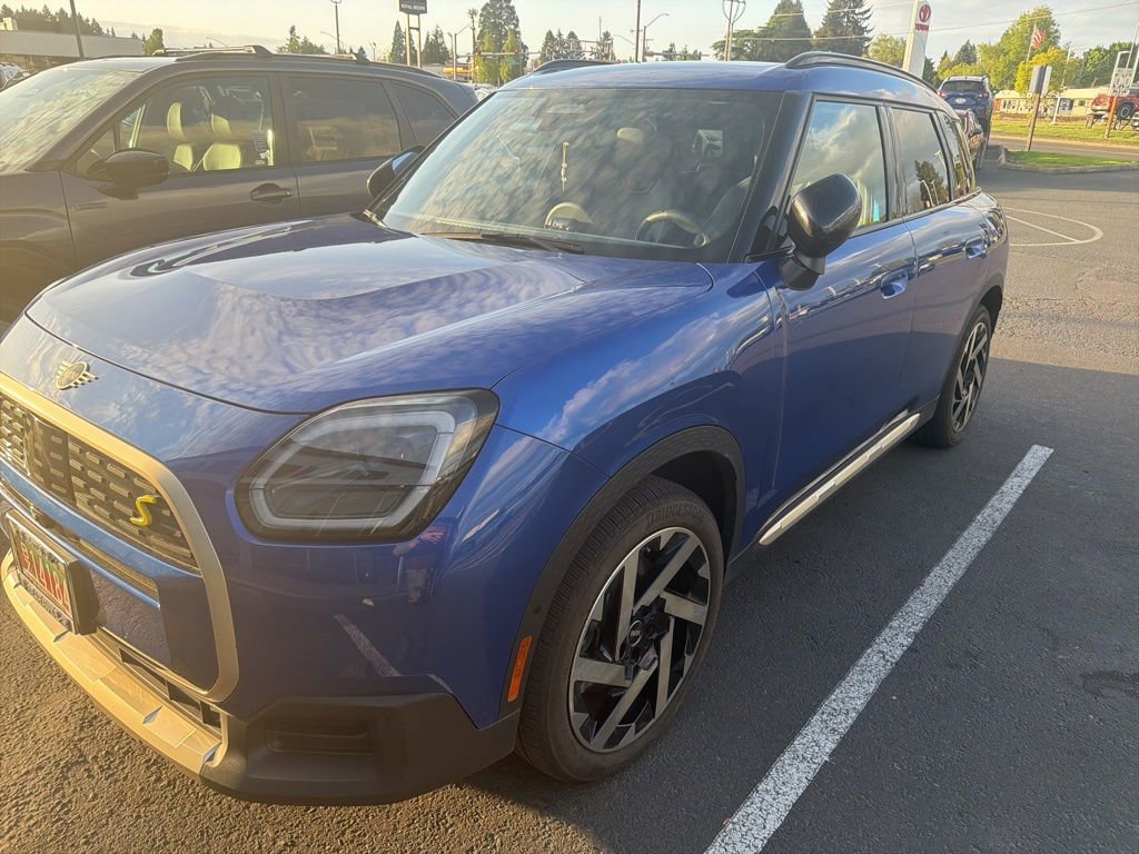 Used 2025 MINI Cooper Countryman SE w/ Comfort Package Max
