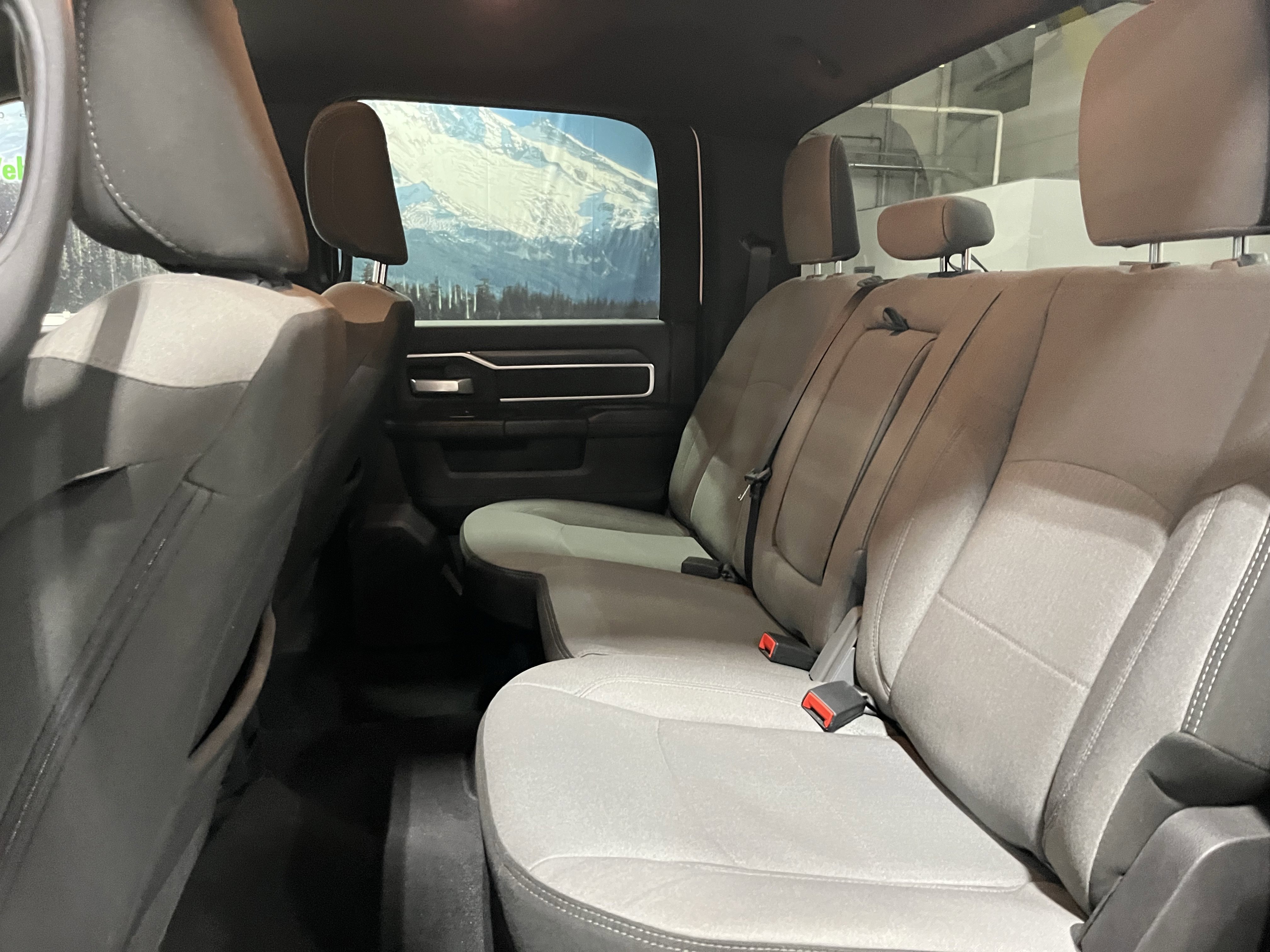 Used 2024 RAM 2500 Big Horn image 16