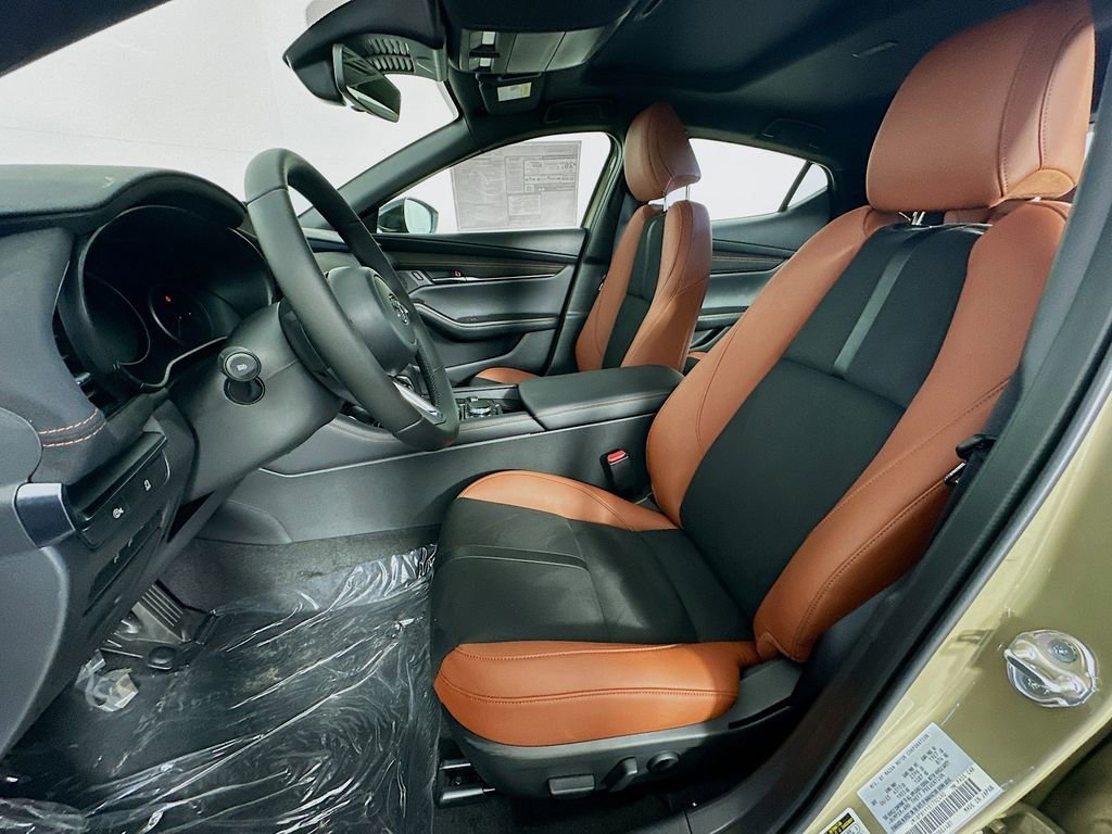 New 2025 MAZDA MAZDA3 Carbon image 28