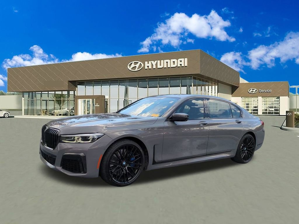 Used 2022 BMW 750i xDrive w/ Executive Package
