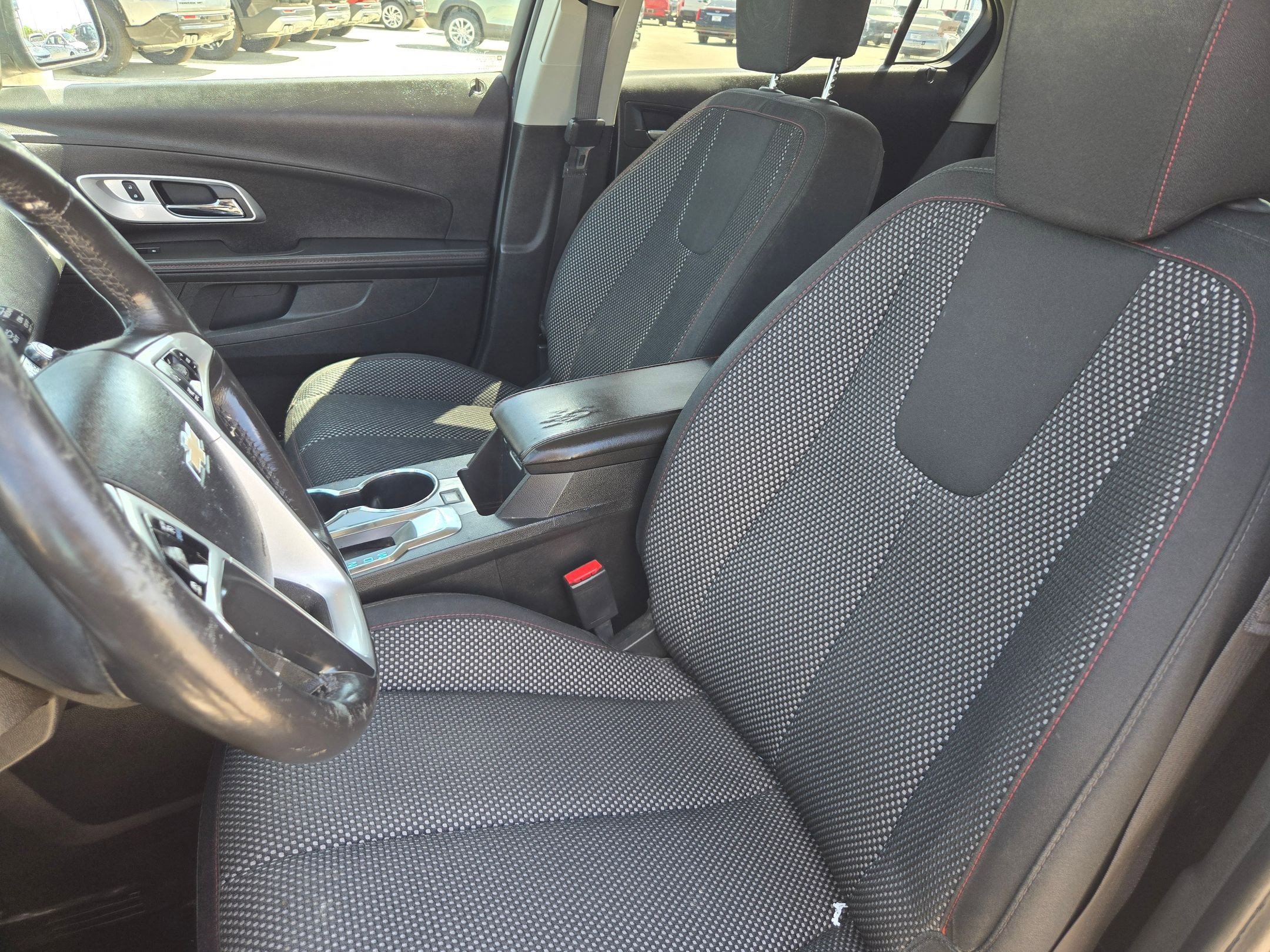 Used 2015 Chevrolet Equinox LT w/ Driver Convenience Package FWD image 11